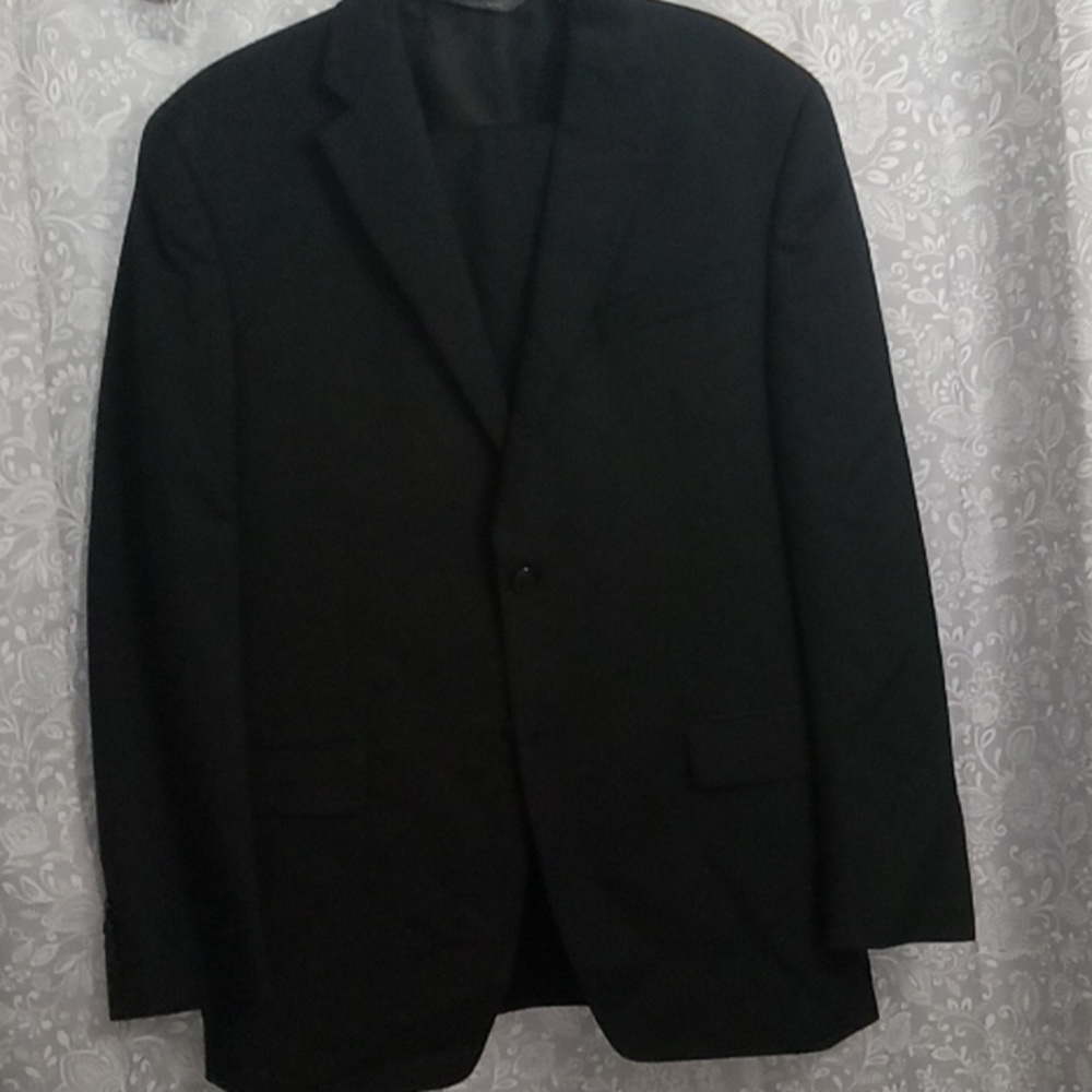 Men's suit
